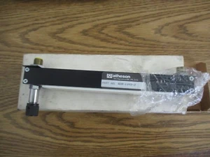 Matheson Model: 820-1395-3 Flow Meter. Unused Old Stock  - Picture 1 of 2