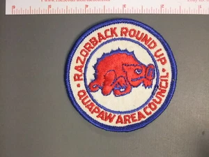 Razorback Boy Scout University of Arkansas arrotondato 8466 mm - Foto 1 di 1