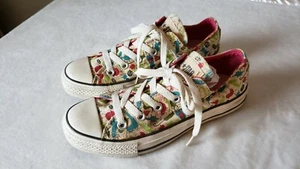 Converse All Star Low Womens 6 Sneakers Peace Love Rock & Roll Cartoon Animals - Picture 1 of 8