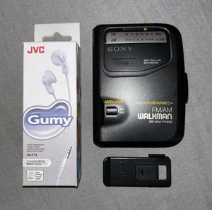 Sony Walkman WM FX303 Mega Base Tape Player & Radio - Earphones & NEW BELT ✅ - Picture 1 of 14