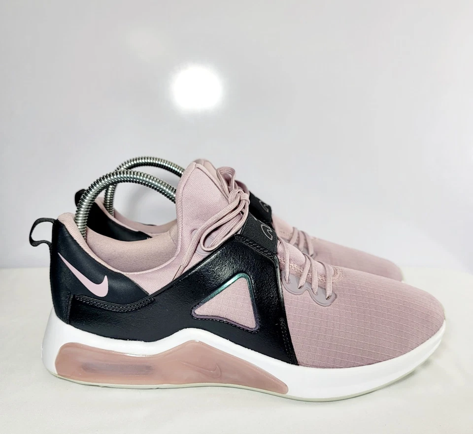 Nike Womens Size 11.5  Air Max Bella TR 5 Plum Fog Purple Sneakers. DN0896-500 - Image 1 of 4