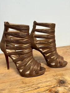Christian Louboutin Tinazata bronze metalic sandals in EU 39 - Picture 1 of 11
