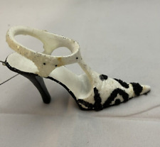 Christmas ornament porcelain heels shoe black and white pointy toe