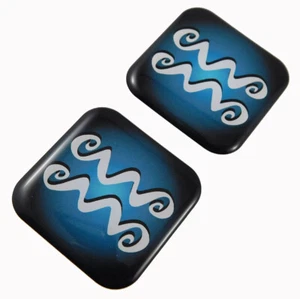 Aquarius Zodiac, Square Domed Decal Emblem car biker gel stickers 1.5" 2pc. - Imagen 1 de 2