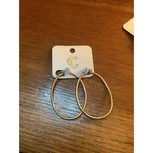 Charming Charlie Go,d Tone Hoop Earrings - Picture 1 of 3