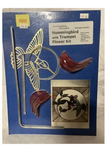 VINTAGE SUNCATCHER KIT HUMMINGBIRD W TRUMPET FLOWER 1987 NEW - Picture 1 of 8