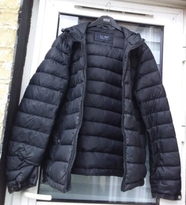 ARMANI JEANS MEN'S BLACK JACKET SIZE XL(54) - Image 1 of 4