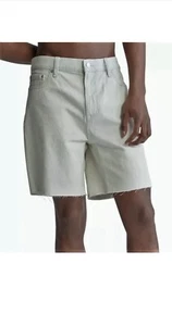 Calvin Klein pantaloncino uomo Lutz vestibilità classica denim taglia 32, 33, 34 nuovo con etichette $44,99 - Foto 1 di 4
