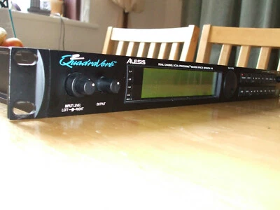 Alesis Quadraverb 2 with 300 Programs - Meazzi  LT 100 Preset's Eprom Tested - Image 1 of 4