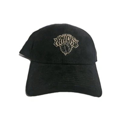 New Era New York Knicks Womens NBA Swaovski 940 Black Adjustable Hat - Image 1 of 4