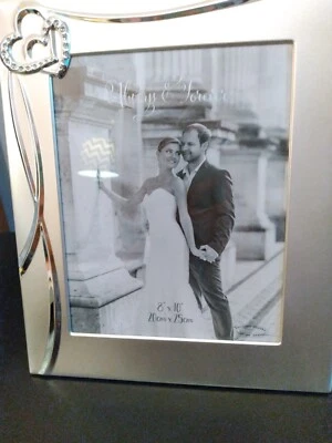 MARCO DE BODA DE VIDRIO INDEPENDIENTE ALWAYS & FOREVER 2 CORAZONES 8"X10" Foto 1 de 3