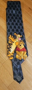 Disney Winnie The Pooh & Tigger Polyester Necktie Tie - Vintage - Free UK P&P - Picture 1 of 7