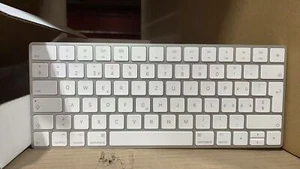 Apple OEM Wireless Magic Keyboard British/Swiss French/Italian/Bulgaria MLA22LLA - Picture 1 of 4