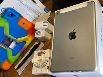 Apple iPad mini 4 (16gb) Cellular Unlocked (A1550) Bent {FMI-OFF} SALVAGE/ PvRTS - Image 1 of 4