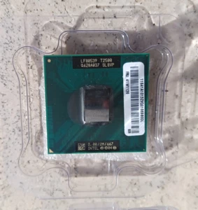 CPU Intel Core 2 Duo Mobile T2500 2.00GHz/2M/667 MHz Socket M SL8VP - Photo 1/1