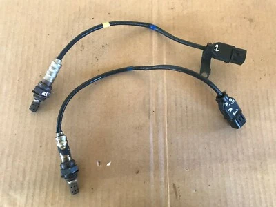 2004-2006 KIA AMANTI Oxygen Sensor Bank 1 Pair OEM - Image 1 of 4