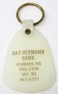Bay-Hermann Bank Keychain Hermann Missouri Plastic 1970s - Picture 1 of 5