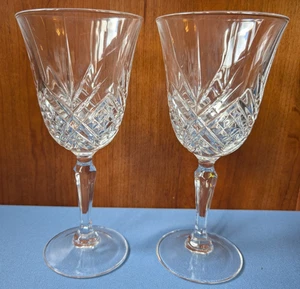 2 vintage elegant 7 3/8" water goblets MASQUERADE by Cristal d'Arques France - Picture 1 of 4
