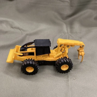 1999 Matchbox Skidder Heavy Equipment Log Grappling Arm - Image 1 of 4