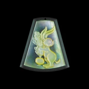Carved Rabbit MOP Designer Bead GM049020 - Picture 1 of 4
