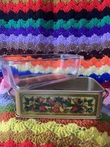 Vintage PYREX 213 Glass Loaf Pan W/ 1981 Teleflora Tin Metal Holder USA/ENGLAND - Picture 1 of 5