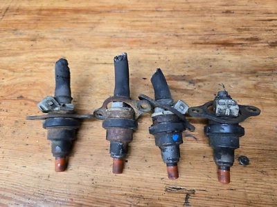 Alfa Romeo Spider Veloce 2.0 Petro injectors Set of 4 OEM 1982 - Image 1 of 4