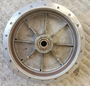 Moto Guzzi Nuovo Falcone 500 NF MOZZO RUOTA originale Guzzi 10633000 d'epoca - Foto 1 di 5