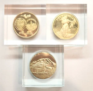 Portland Marathon Finisher Medaillen Portlandia 1999 2012 Oregon Briefbeschwerer 3 Stück - Bild 1 von 11