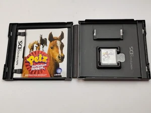 PETZ HORSESHOE RANCH NINTENDO DS 2009 CON ESTUCHE Y FOLLETO - Imagen 1 de 5