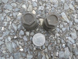 TWO lug nut caps cap lugnut plastic black OEM 2029986 GM Chevy Saturn Cobalt - Picture 1 of 5