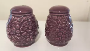 2 ๐ Pc Set Grapes Design Ceramic Salt and Pepper Shakers  - Picture 1 of 3