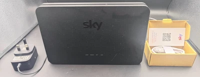 Sky Broadband Hub 4.2 SR203 Dual Band Wi-Fi Wireless Modem Router PSU Bundle - Image 1 of 4