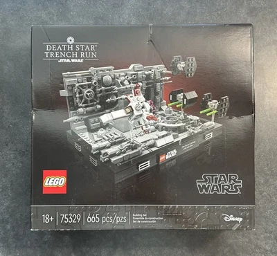 LEGO Star Wars: 75329 Death Star Trench Run - Image 1 of 4