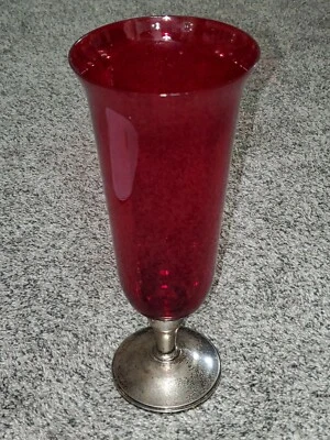 Jarrón antiguo Gorham de plata esterlina con base ponderada de vidrio rojo rubí de 11" de alto Foto 1 de 4