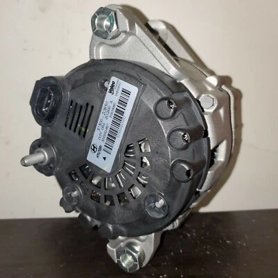 Kia Optima L4 2.4Liter Vin 7 2014-2015 OEM/Genuine Alternator /RR_Alternator - Image 1 of 4