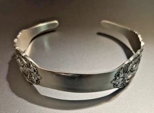 Reed & Barton Sterling Silver Cuff Bracelet Silverware Floral Grape Art Nouveau - Picture 1 of 9
