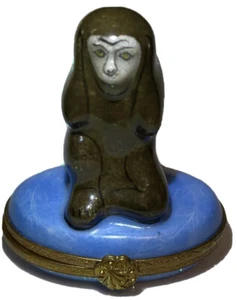 Rare Limoges Trinket Box HEAR NO EVIL MONKEY Peint Main France Signed - Picture 1 of 8