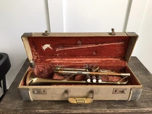 Vintage Getzen Super Deluxe Tone Balanced Trumpet With Original Case Mouthpiece - Picture 1 of 12