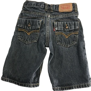 Levi Strauss Classic Red Label Shorts Youth Size 5 Reg Faux Button Pocket Design - Picture 1 of 12