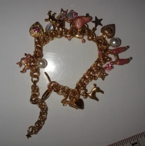 Bellissimo Bracciale Kirks Folly Cristallo Tono Oro con Perle e Charm Cani (17) - Foto 1 di 13
