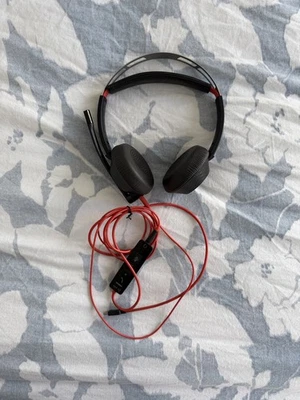Plantronics Poly Black-wire 5200 Series C5220 USB C Stereo Headset without case  - Image 1 of 4