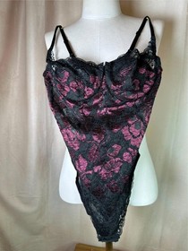 VICTORIA'S SECRET VINTAGE BLACK & PURPLE LACE LINGERIE GOLD LABEL UNDERWIRE MED