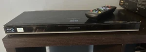 Panasonic DMP-BDT210 3D Blu-Ray Disc Player W/ Remote & Manual WORKS - Picture 1 of 7