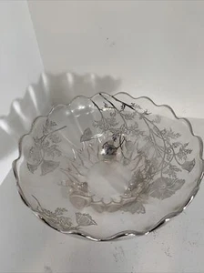 Large Ruffled Edge Silver Over Glass Large 10.5” Flower Pattern Fruit Bowl - Picture 1 of 6