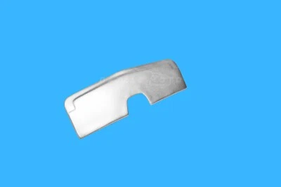 Cadillac Eldorado 1974 , 1975 , 1976 , 1977 , 1978 Rear License Bumper Filler KP Foto 1 de 4