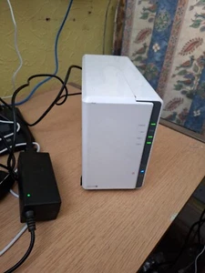 Synology DS216j fitted 2xWD-RED 3TB disks - Afbeelding 1 van 5