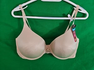 NEW Maidenform Bra Size 40D Beige Underwire Padded Convertible Straps - Picture 1 of 8