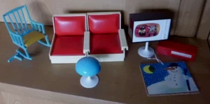 DDR Puppenstube Puppenhaus Fernseher Lounge - Sessel Radio Lampe Bild Stuhl - Picture 1 of 4