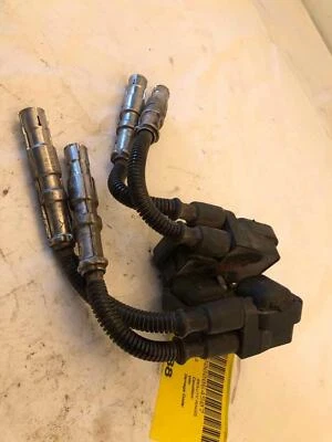 2006 MERCEDES BENZ CLS500C 5.0L 4 Cylinder 2 Pieces Ignition Coil Ignitor OEM - Imagem 1 de 4