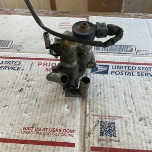1990-1993 FORD FESTIVA IAC BAC IDLE AIR CONTROL BYPASS AIR VALVE B359 20 660 - Picture 1 of 8